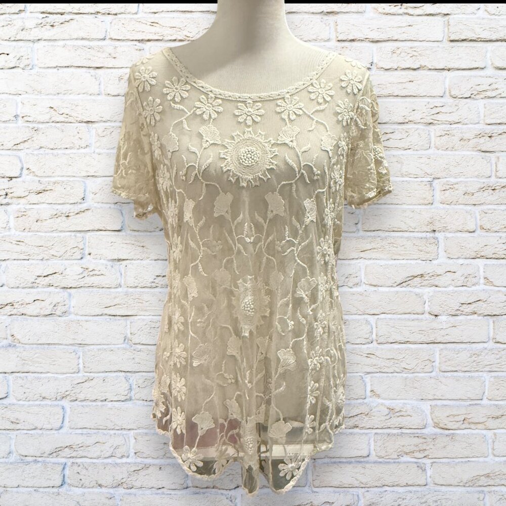 Cato lace top Size Large